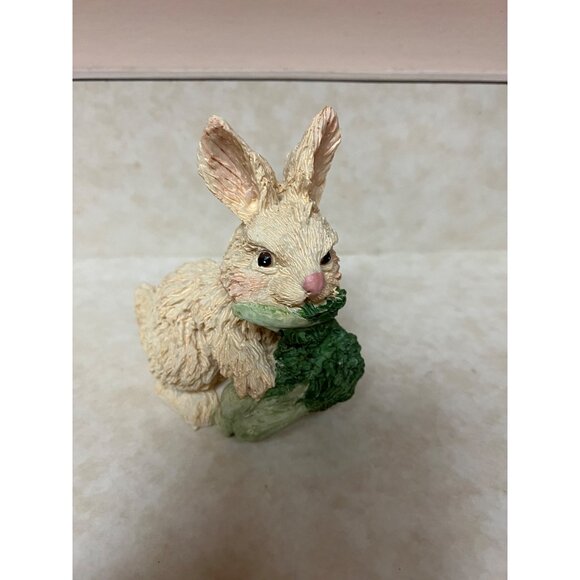 Adorable Vintage Cottontale Collection Rabbit Figurine - Picture 8 of 8